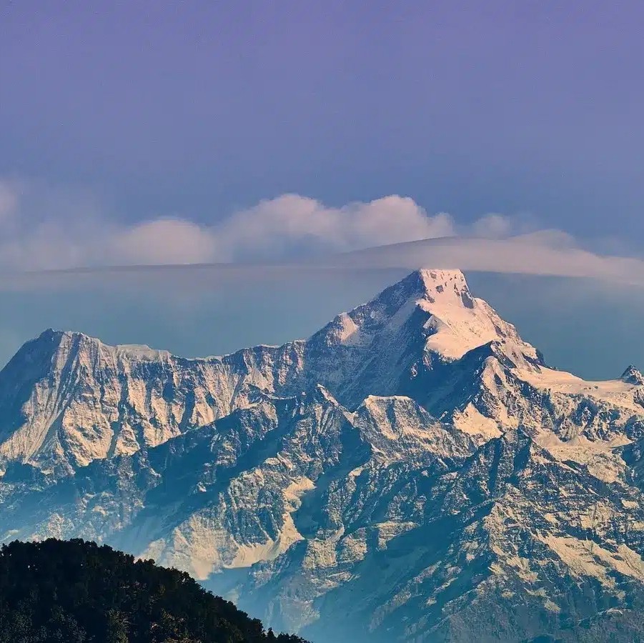 Scooty rental in Mukteshwar for hill rides and temple visits